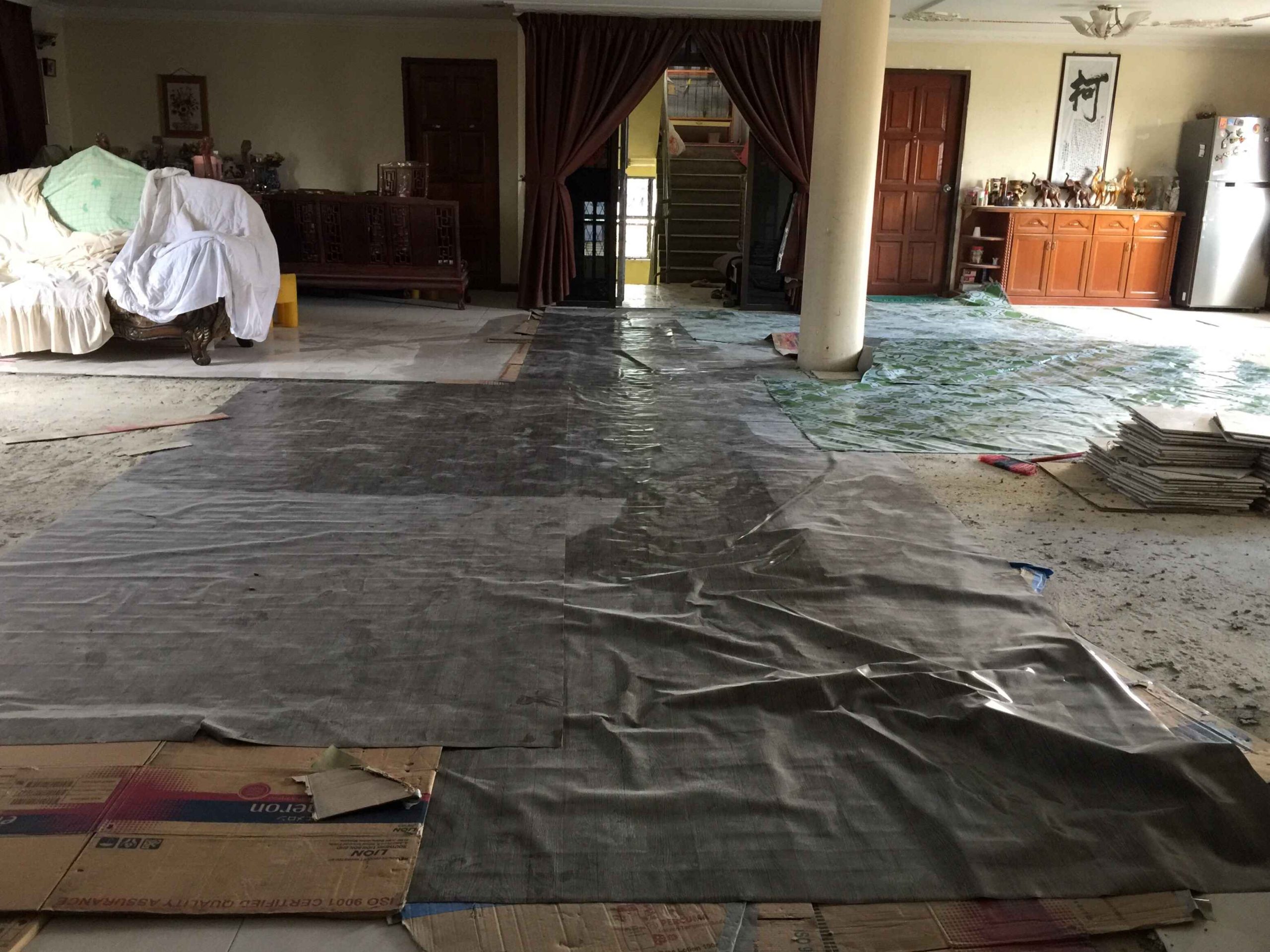 messy-room-under-renovation-with-covering-2026-01-08-08-04-00-utc_11zon